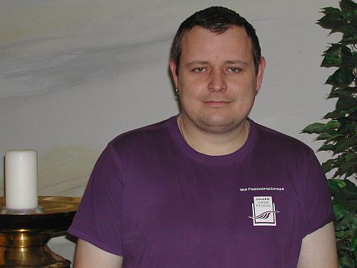 anklicken für mehr Informationen Mirko van der Mee
